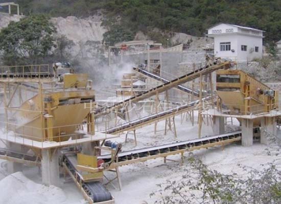 內(nèi)蒙古沙石生產(chǎn)線(xiàn)客戶(hù)現(xiàn)場(chǎng)